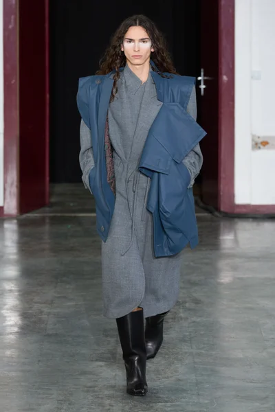 Look 22